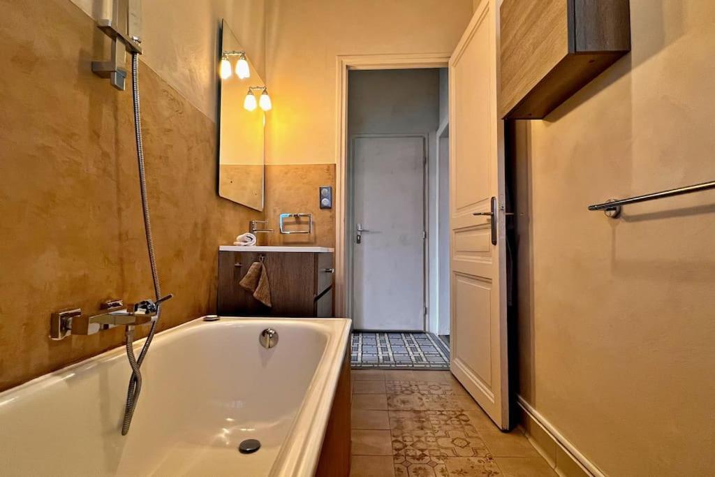 Apartamento Au Petit Bourgeois Niza Exterior foto